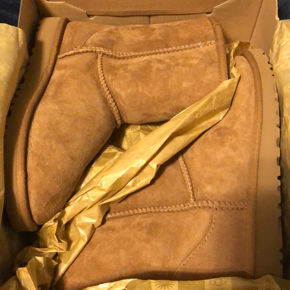 Girls ugg boots
